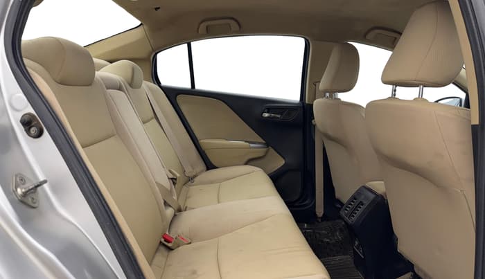 2015 Honda City 1.5L I-VTEC V MT, Petrol, Manual, 79,771 km, Right Side Rear Door Cabin