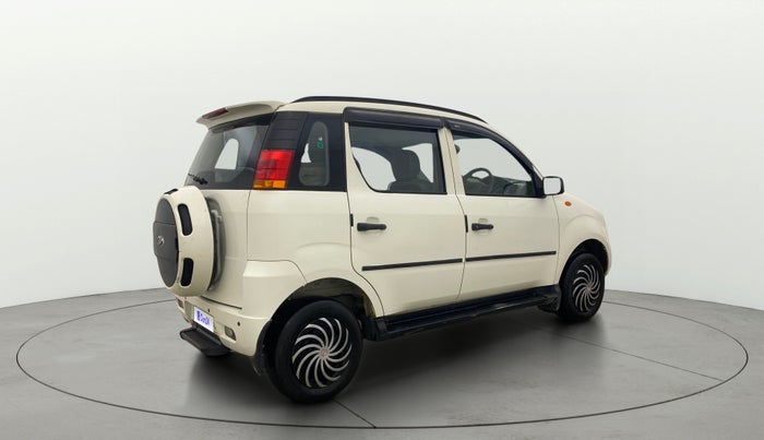 2013 Mahindra Quanto C4, Diesel, Manual, 48,755 km, Right Back Diagonal