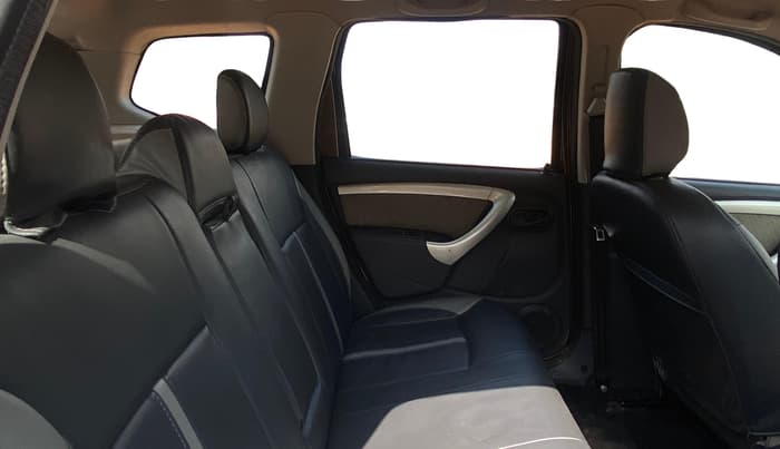 2014 Renault Duster 85 PS RXL DIESEL, Diesel, Manual, 74,437 km, Right Side Rear Door Cabin
