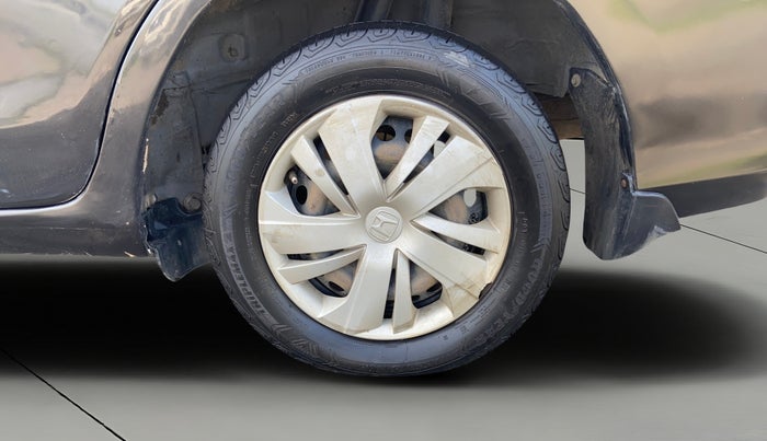 2019 Honda Amaze 1.2L I-VTEC S, CNG, Manual, 1,08,501 km, Left Rear Wheel