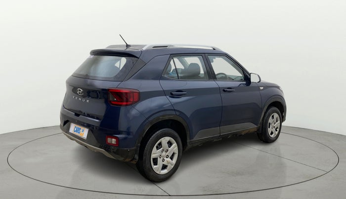 2020 Hyundai VENUE S 1.2, Petrol, Manual, 47,778 km, Right Back Diagonal