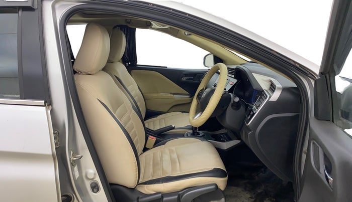 2016 Honda City 1.5L I-VTEC VX, Petrol, Manual, 81,373 km, Right Side Front Door Cabin