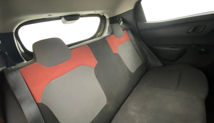 2016 Renault Kwid RXT 0.8, CNG, Manual, 39,479 km, Right Side Rear Door Cabin