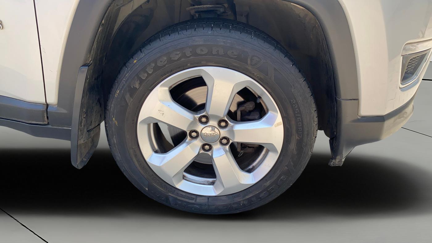 2017 Jeep Compass LIMITED 1.4 PETROL AT, Petrol, Automatic, 45,590 km, Right Front Wheel