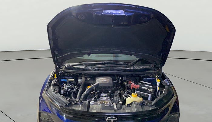 2025 Tata NEXON Creative Plus (PS) 1.2 iCNG Dual Tone, CNG, Manual, 8,166 km, Open Bonet