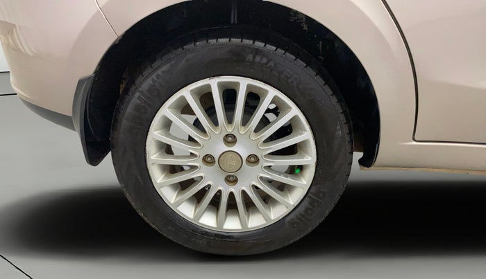 2014 Tata Zest XMS PETROL, Petrol, Manual, 33,924 km, Right Rear Wheel