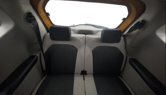 2023 Renault TRIBER RXZ AMT, Petrol, Automatic, 61,433 km, Third Seat Row ( optional )