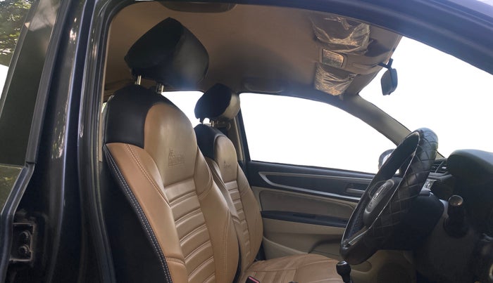 2023 Honda Amaze 1.2L I-VTEC VX, Petrol, Manual, 30,108 km, Right Side Front Door Cabin