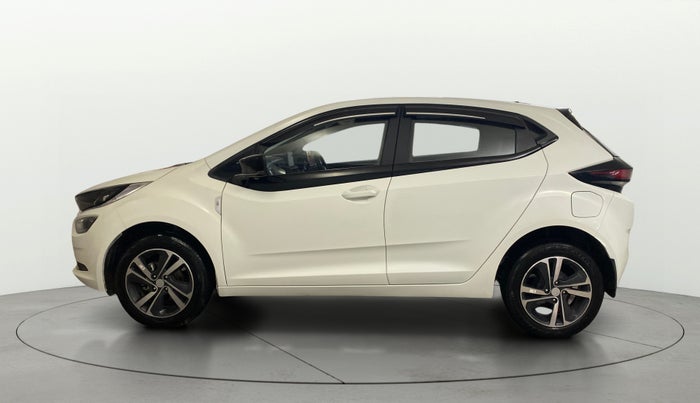 2025 Tata ALTROZ XZ Plus (S) Lux CNG , CNG, Manual, 2,833 km, Left Side