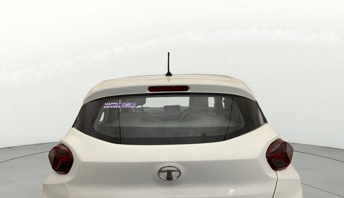 2024 Tata PUNCH ADVENTURE AMT, Petrol, Automatic, 7,959 km, Rear Windshield