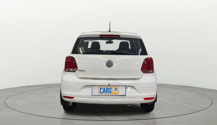 2015 Volkswagen Polo HIGHLINE1.2L, Petrol, Manual, 60,356 km, Back/Rear