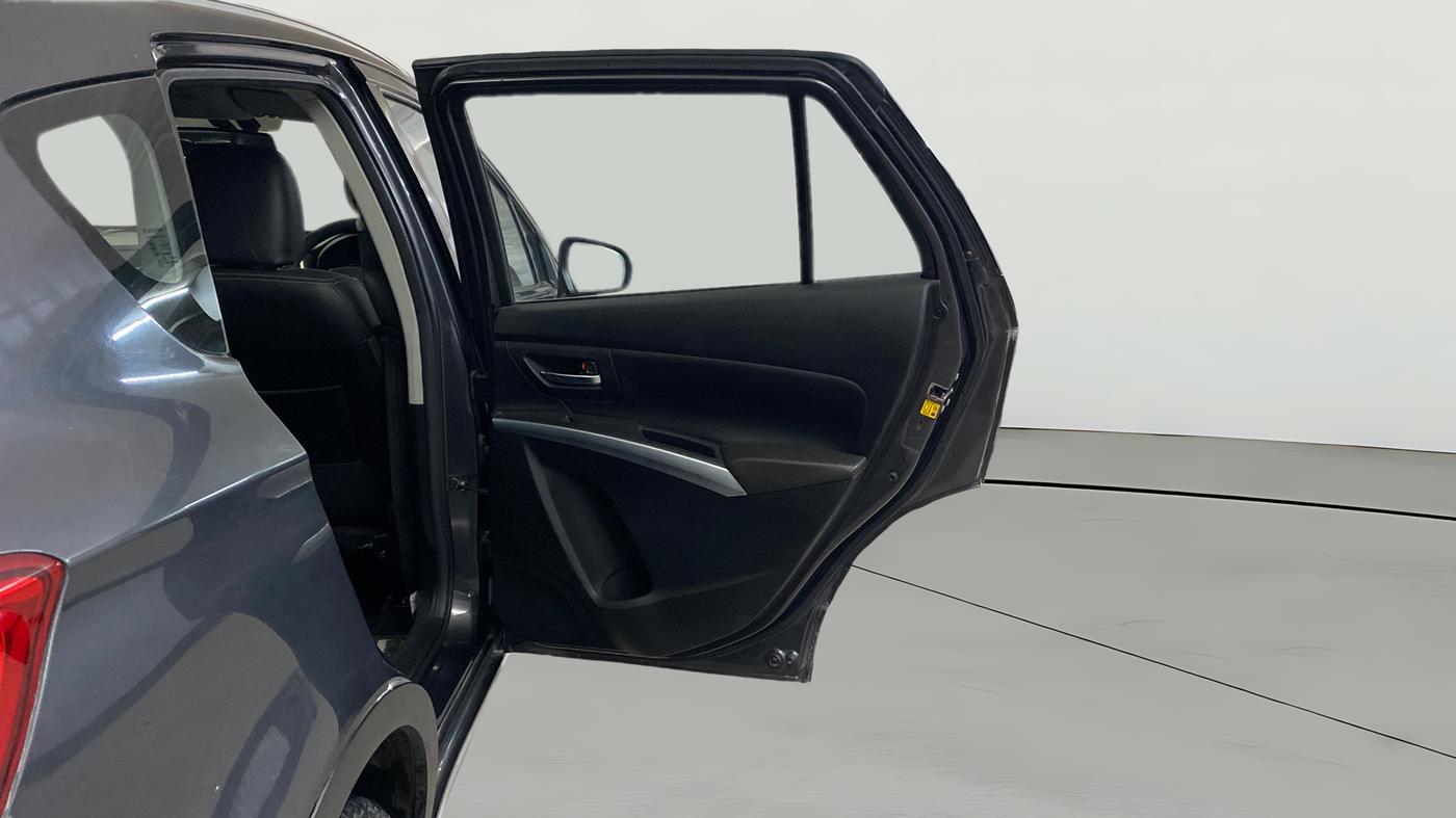 2020 Maruti S Cross ALPHA AT1.5, Petrol, Automatic, 40,622 km, RHS Rear Door