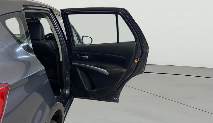 2020 Maruti S Cross ALPHA AT1.5, Petrol, Automatic, 40,622 km, RHS Rear Door