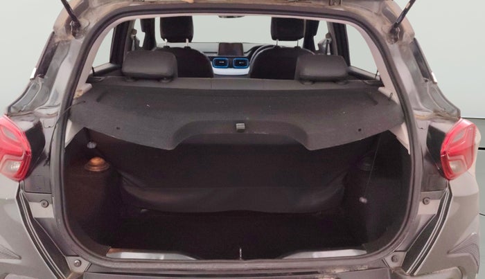 2023 Tata PUNCH CREATIVE  MT, Petrol, Manual, 14,073 km, Boot Open Zoomed View