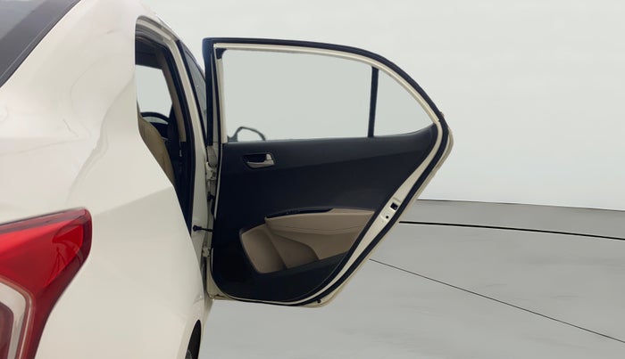 2015 Hyundai Xcent SX AT 1.2 (O), Petrol, Automatic, 89,931 km, RHS Rear Door