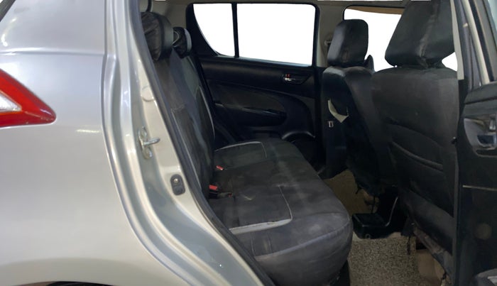 2014 Maruti Swift VXI, Petrol, Manual, 1,04,665 km, Right Side Rear Door Cabin