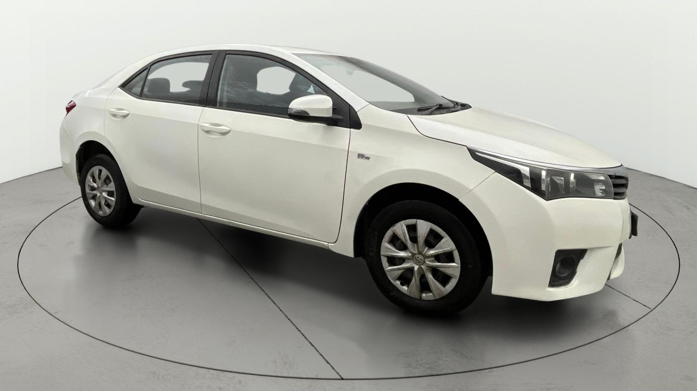 2014 Toyota Corolla Altis J PETROL, Petrol, Manual, 1,04,585 km, SRP