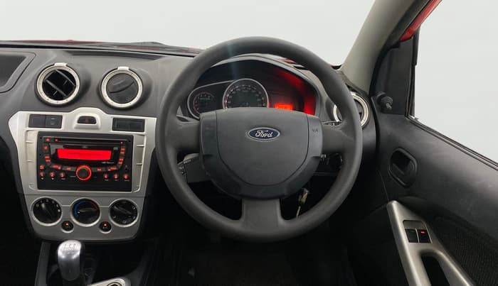 2013 Ford Figo ZXI 1.2 PETROL, Petrol, Manual, 25,619 km, Steering Wheel Close Up