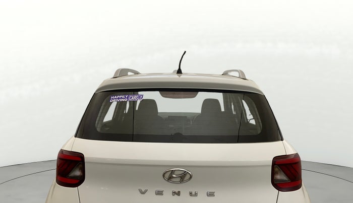 2021 Hyundai VENUE S 1.2, Petrol, Manual, 61,005 km, Rear Windshield