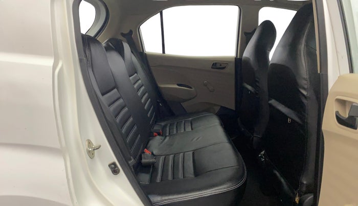 2019 Hyundai NEW SANTRO ERA, Petrol, Manual, 1,42,056 km, Right Side Rear Door Cabin