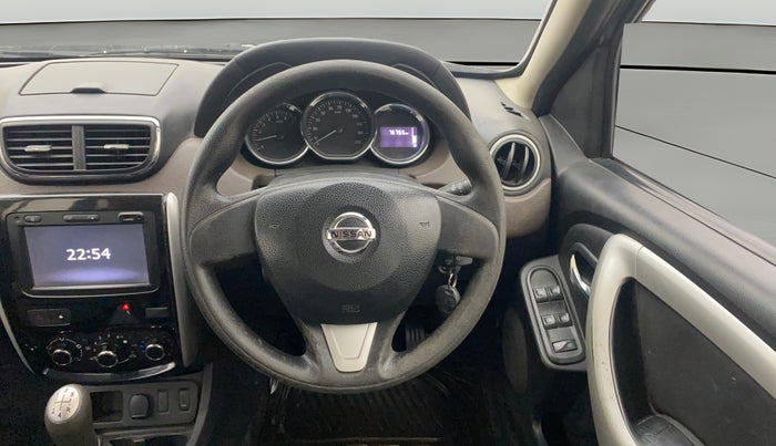 2018 Nissan Terrano  XL D Plus, Diesel, Manual, 76,725 km, Steering Wheel Close Up