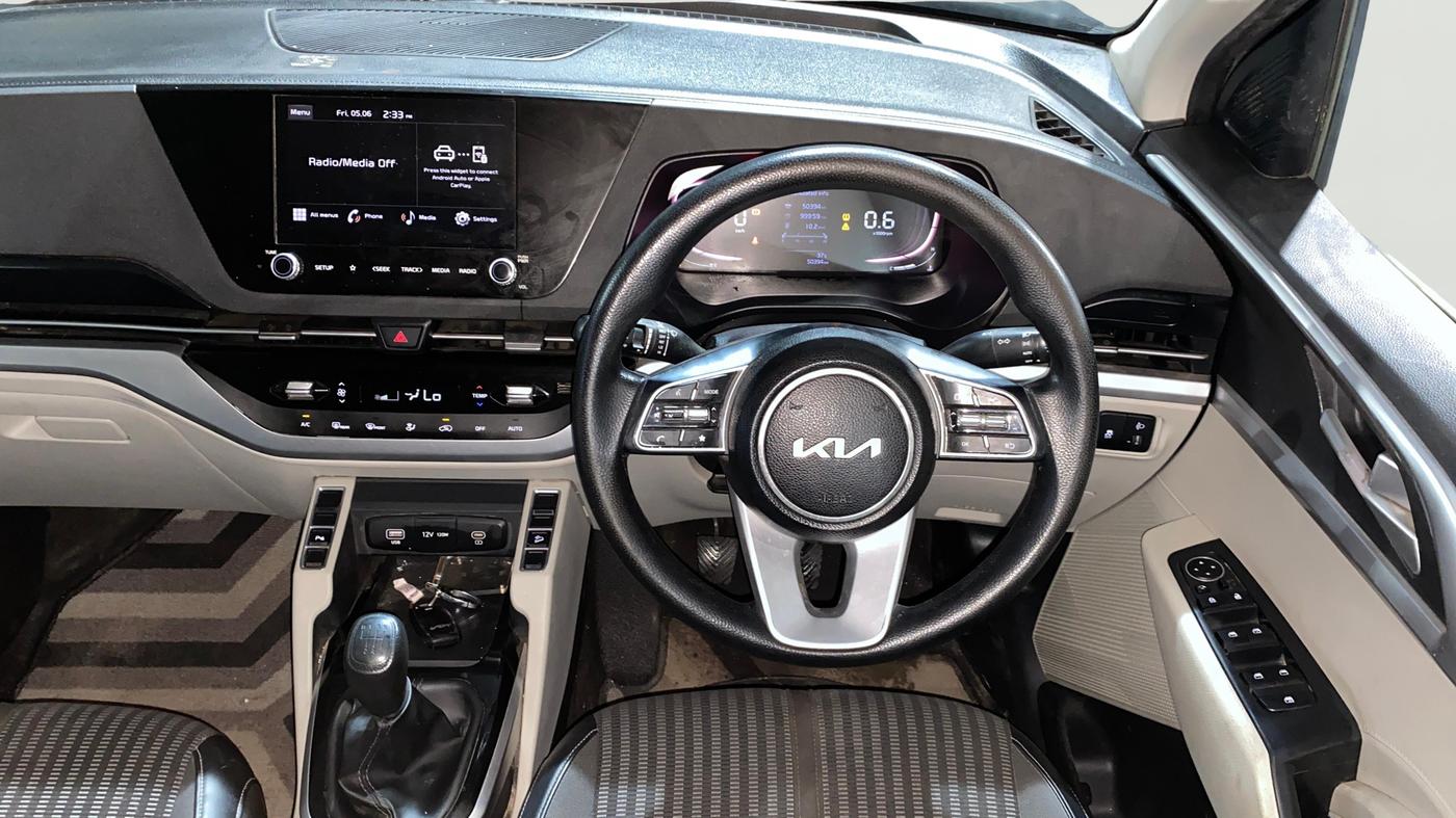 2022 KIA CARENS PRESTIGE 1.5 PETROL 7 STR, Petrol, Manual, 50,387 km, Steering Wheel Close Up