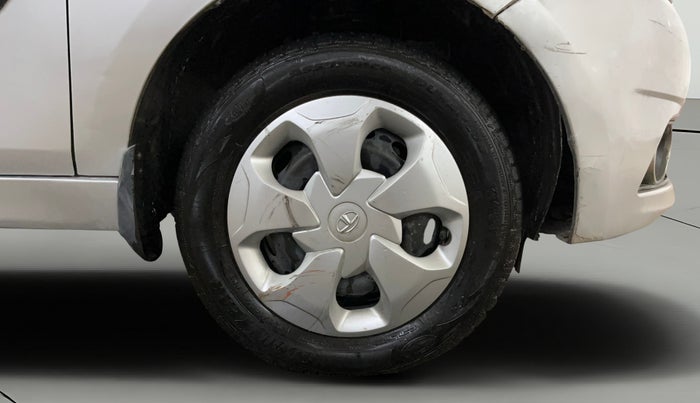 2018 Tata Tiago XZ PETROL, Petrol, Manual, 45,504 km, Right Front Wheel