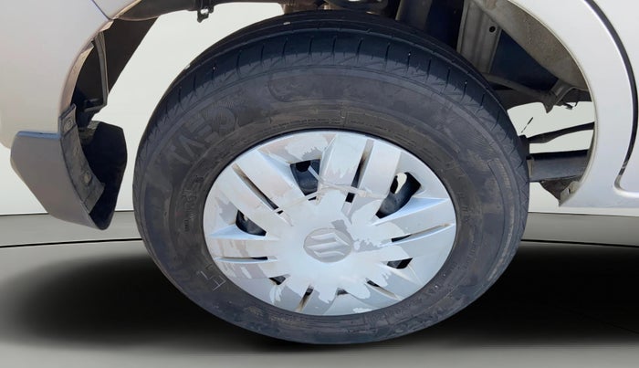 2022 Maruti Alto VXI, Petrol, Manual, 36,866 km, Right Rear Wheel