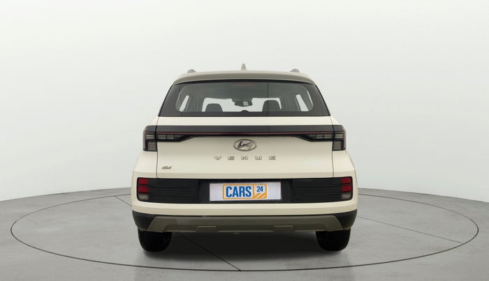 2022 Hyundai VENUE SX 1.2 PETROL, Petrol, Manual, 33,900 km, Back/Rear