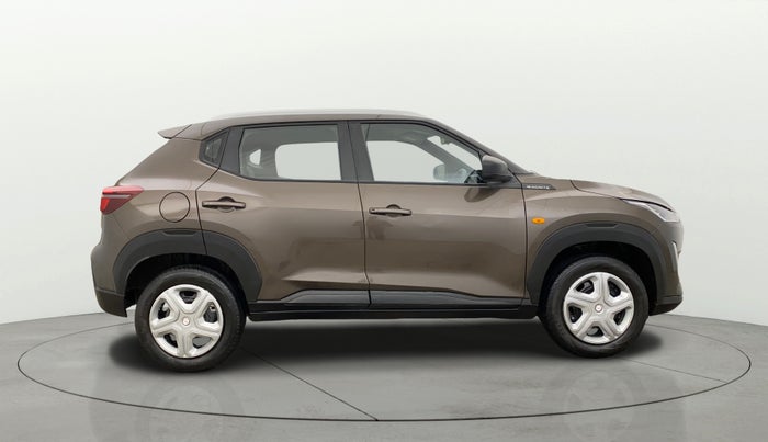 2024 Nissan MAGNITE  XE AMT EZ Shift, Petrol, Automatic, 54,909 km, Right Side View