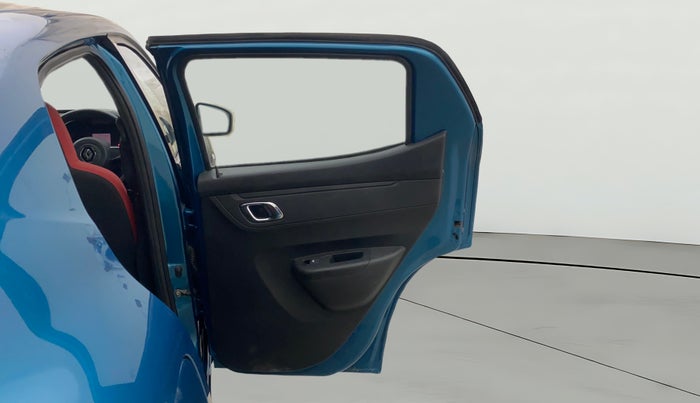 2019 Renault Kwid RXT 1.0 AMT (O), Petrol, Automatic, 14,265 km, RHS Rear Door