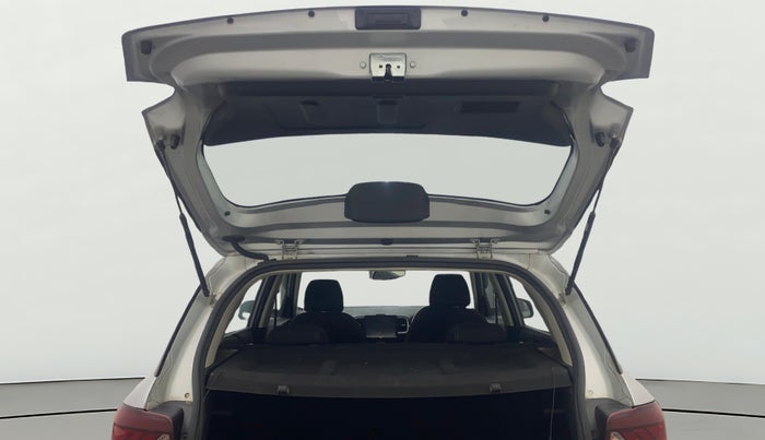 2019 Hyundai VENUE SX PLUS 1.0 TURBO DCT, Petrol, Automatic, 1,00,663 km, Boot Door Open