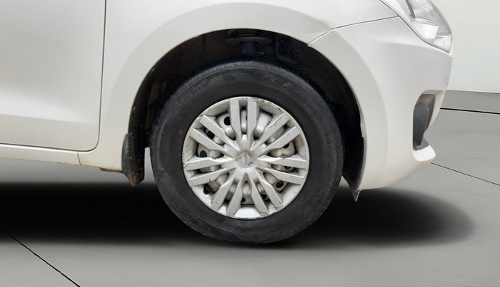 2018 Maruti Swift LXI, Petrol, Manual, 30,746 km, Right Front Wheel