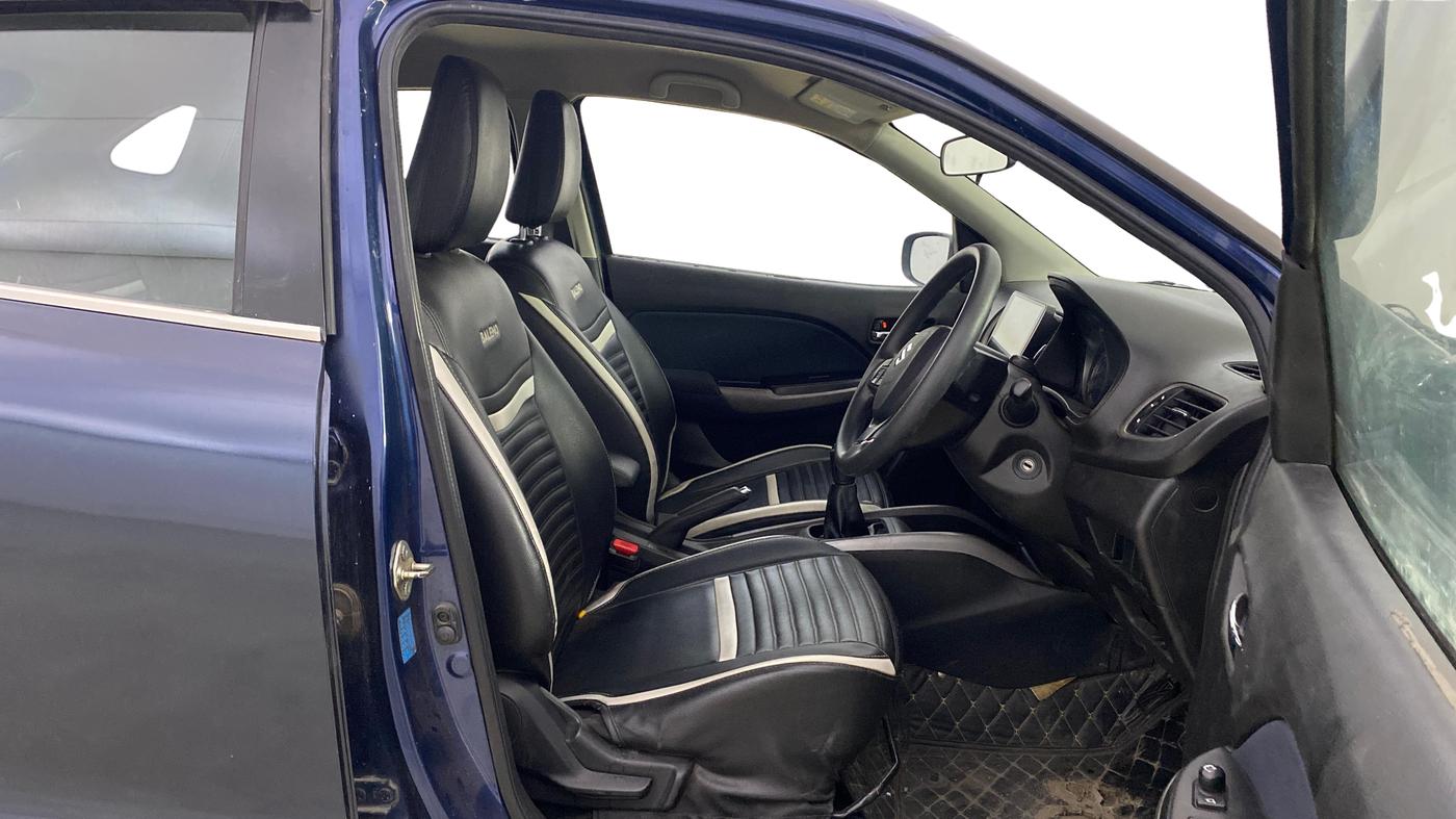 2021 Maruti Baleno DELTA PETROL 1.2, Petrol, Manual, 55,839 km, Right Side Front Door Cabin