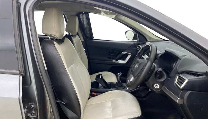 2023 Tata Harrier XM 2.0L KRYOTEC, Diesel, Manual, 51,890 km, Right Side Front Door Cabin