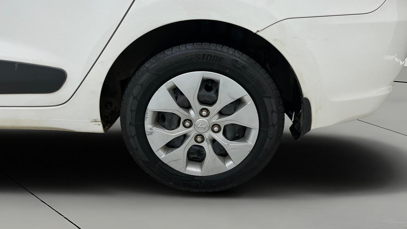 2015 Hyundai Xcent S 1.2, Petrol, Manual, 89,441 km, Left Rear Wheel