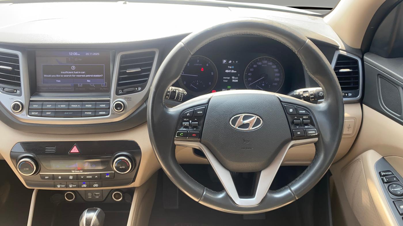 2018 Hyundai Tucson GLS 4WD AT DIESEL, Diesel, Automatic, 46,022 km, Steering Wheel Close Up
