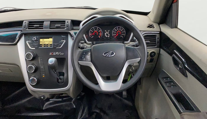 2016 Mahindra Kuv100 K6 PLUS 5 STR, Petrol, Manual, 54,087 km, Steering Wheel Close Up