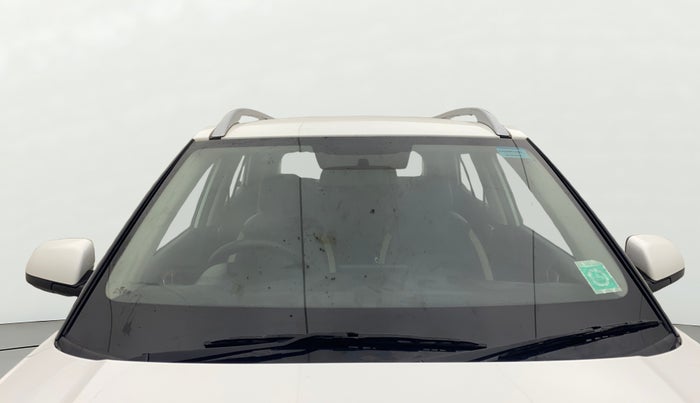 2023 Hyundai VENUE S 1.2, Petrol, Manual, 25,201 km, Front Windshield