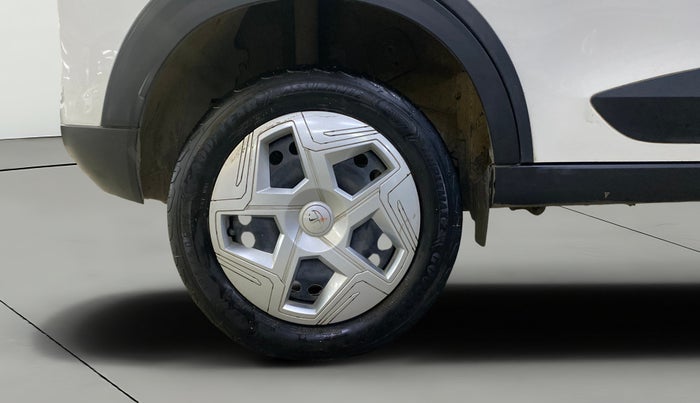 2025 Tata NEXON SMART PLUS S 1.2 REVOTRON, Petrol, Manual, 6,428 km, Right Rear Wheel