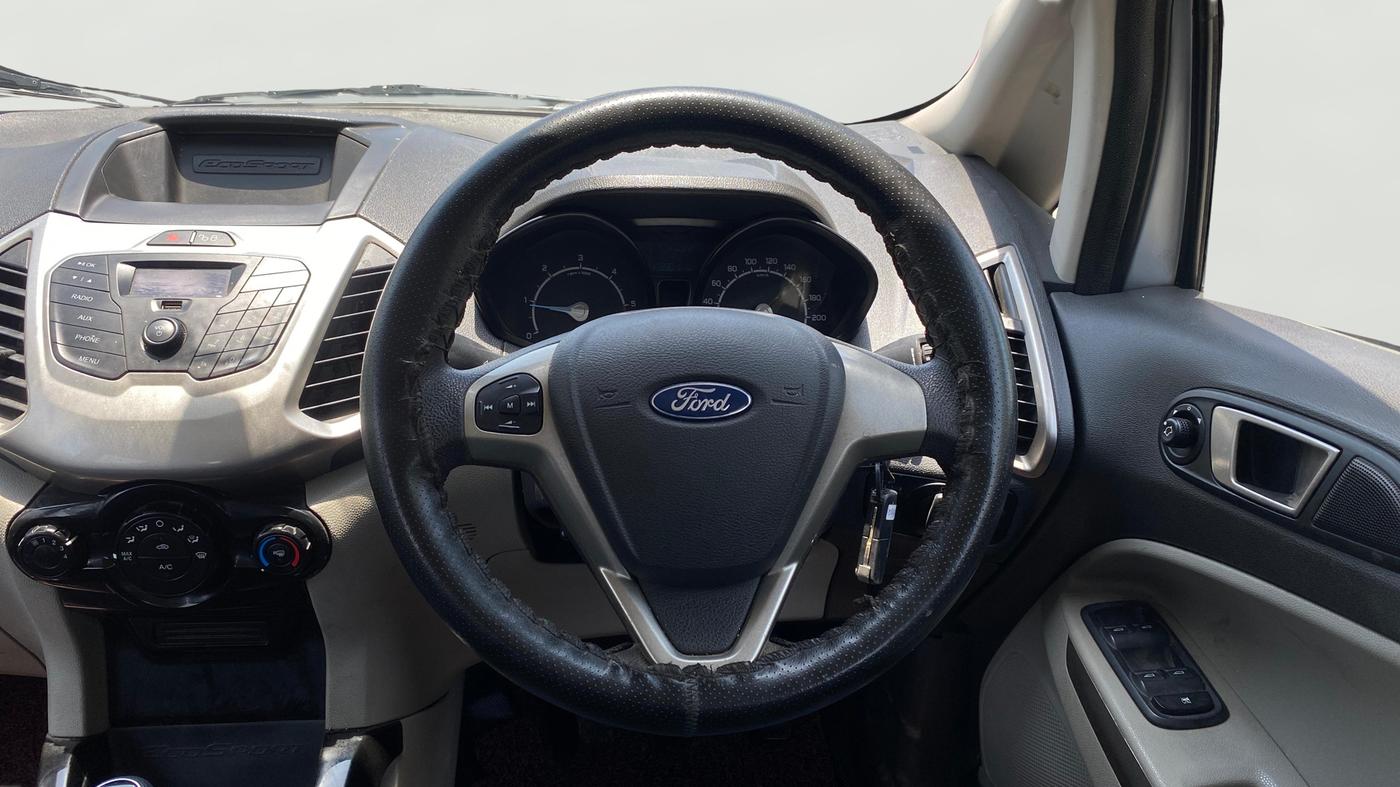 2013 Ford Ecosport TREND 1.5L DIESEL, Diesel, Manual, 1,13,894 km, Steering Wheel Close Up