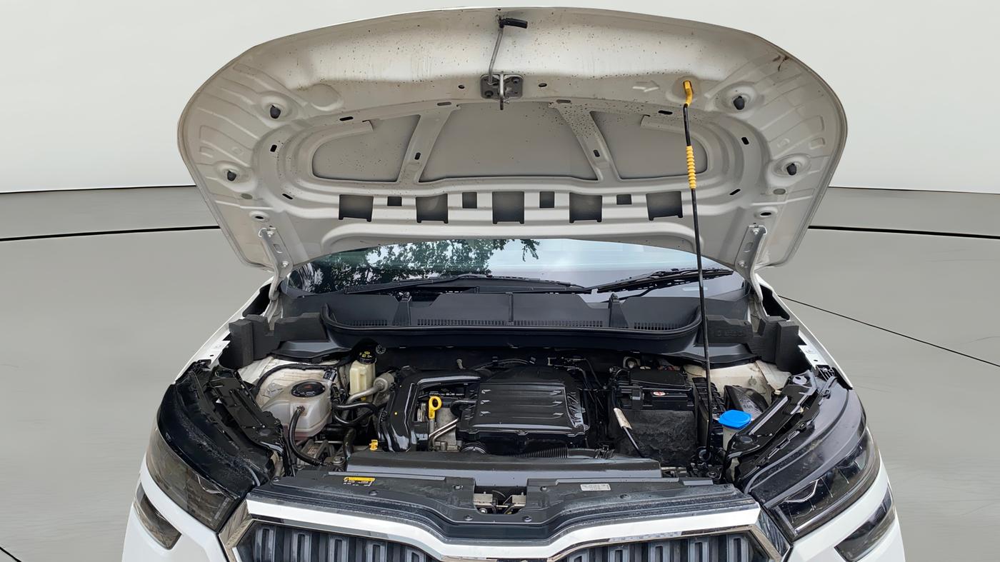 2023 Skoda KUSHAQ AMBITION 1.0L TSI AT, Petrol, Automatic, 25,209 km, Open Bonet