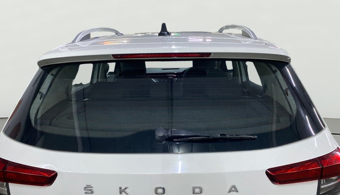 2022 Skoda KUSHAQ AMBITION 1.0L TSI MT, Petrol, Manual, 39,998 km, Rear Windshield