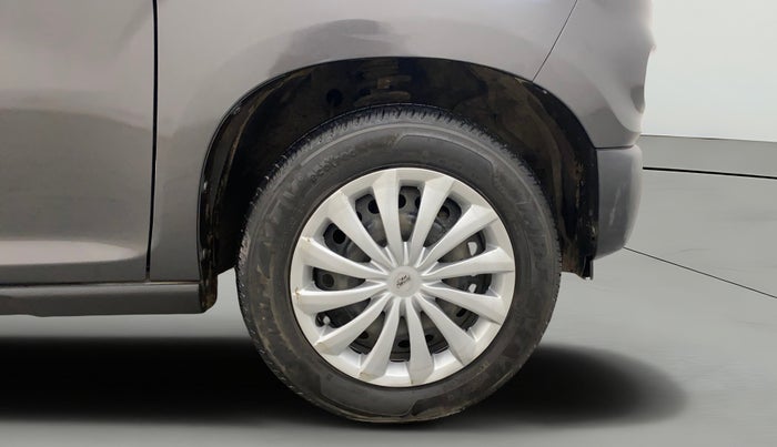 2021 Maruti S PRESSO VXI PLUS AMT, Petrol, Automatic, 25,937 km, Right Front Wheel