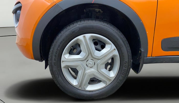 2019 Tata NEXON XE PETROL, Petrol, Manual, 38,512 km, Left Front Wheel