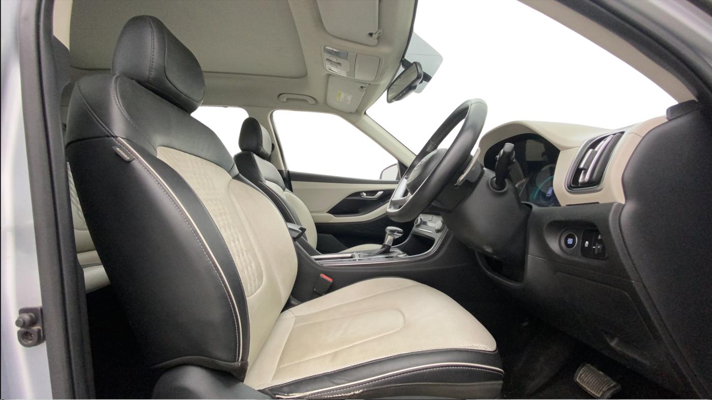 2021 Hyundai Creta SX (O) IVT 1.5 PETROL, Petrol, Automatic, 1,09,644 km, Right Side Front Door Cabin