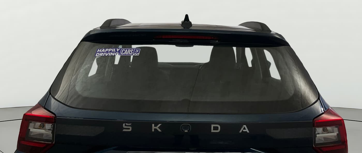 2025 Skoda Kylaq Signature Plus, Petrol, Manual, 7,939 km, Rear Windshield