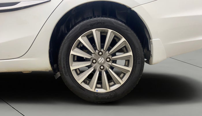 2021 Maruti Ciaz ALPHA 1.5 SHVS PETROL, Petrol, Manual, 74,446 km, Left Rear Wheel