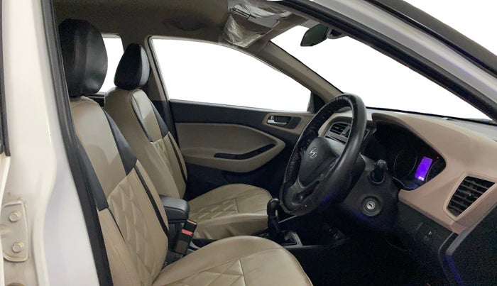 2019 Hyundai Elite i20 SPORTZ PLUS 1.2, Petrol, Manual, 23,668 km, Right Side Front Door Cabin