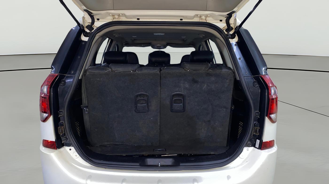 2019 Mahindra XUV500 W9, Diesel, Manual, 77,303 km, Boot Open Zoomed View